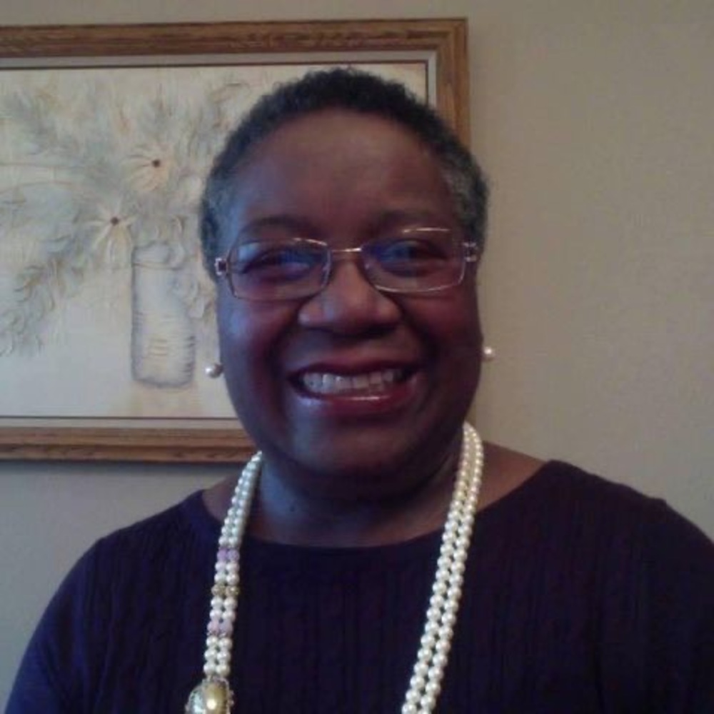 Meet your Posher, Connie